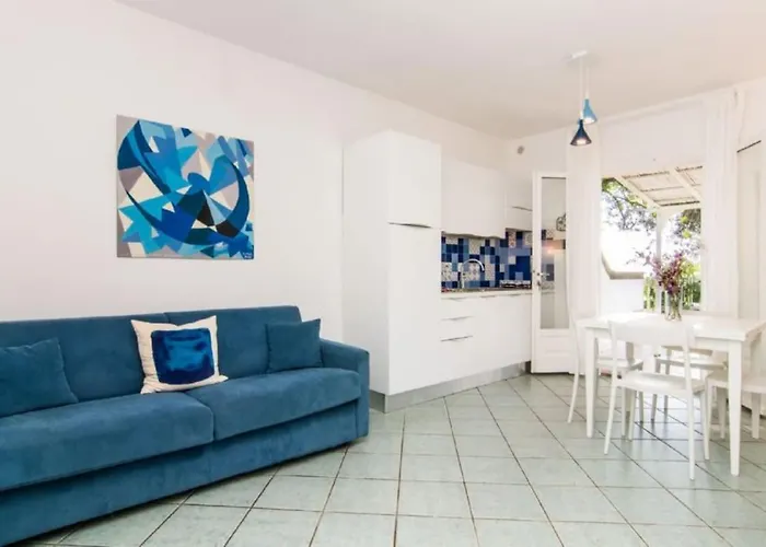 Les Bouganvilles By Colombielbavacanze - Colibri 2 Trappola