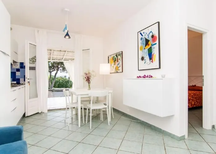 Les Bouganvilles By Colombielbavacanze - Colibri 2 Trappola